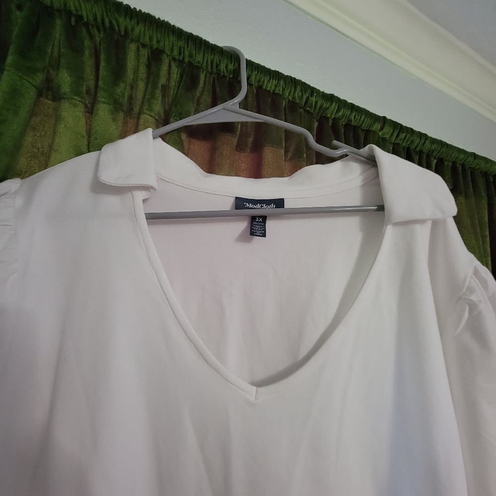 ModCloth Blouse - Picture 2 of 2
